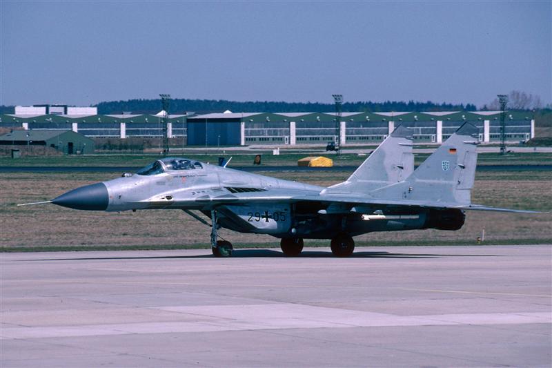 MiG-29 29+05.jpg